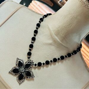 Handcrafted stone flower pendant beaded necklace